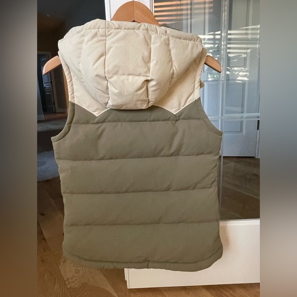 Patagonia Bivy Hooded Vest - Olive and Cream - Picture 2 of 6